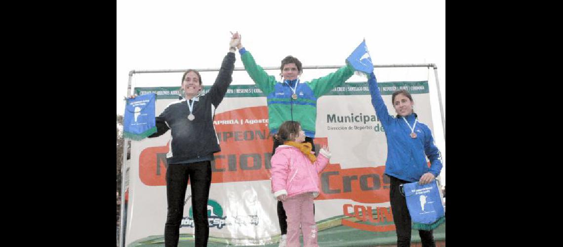 Andrea LatapiÃ© campeona en Laprida y ahora doble tÃ­tulo nacional 