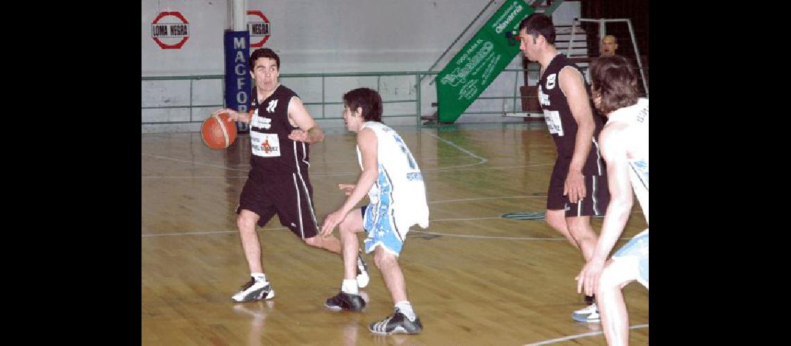 Racing y Blanco y Negro volverÃn a enfrentarse hoy en el Juan Manolio Archivo 