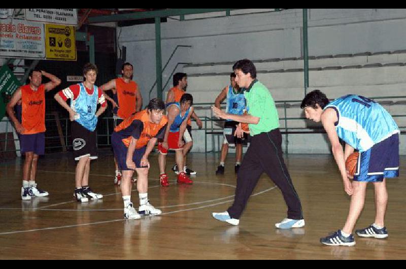 Estudiantes le ganÃ³ el viernes a Argentino Junior Carlos RamÃ­rez 