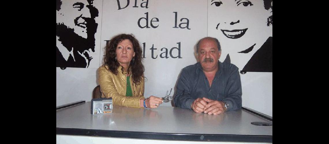 La diputada provincial Silvia Caballero y Juan Carlos Pellitta Agencia 