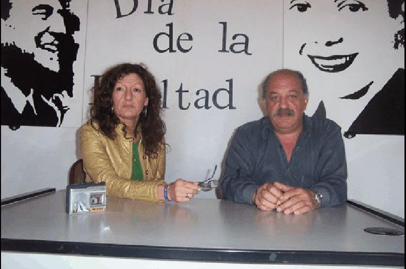 La diputada provincial Silvia Caballero y Juan Carlos Pellitta Agencia 