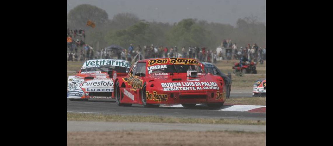 Patricio Di Palma es uno de los pilotos del TC que se reuniÃ³ el lunes con Oscar AventÃ­n Canoprensa 