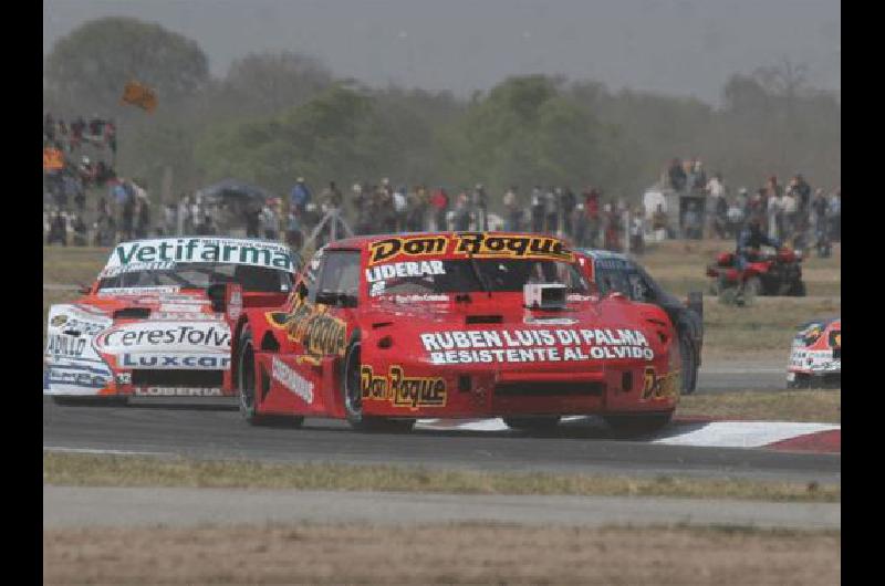 Patricio Di Palma es uno de los pilotos del TC que se reuniÃ³ el lunes con Oscar AventÃ­n Canoprensa 