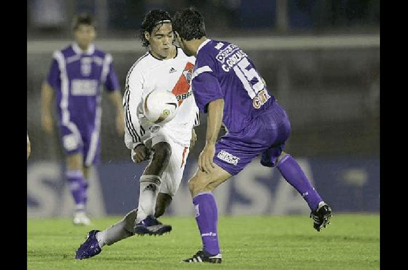 Radamel Falcao GarcÃ­a anotÃ³ un golazo para los de NÃºÃ±ez AFP 