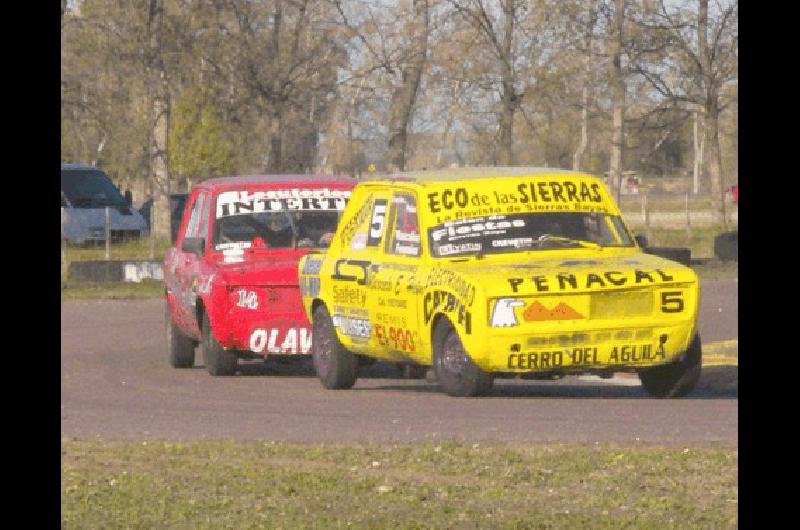 Las dos categorÃ­as del Sudeste salen a entrenar en el circuito de Estudiantes ArchivoMiguelangel 