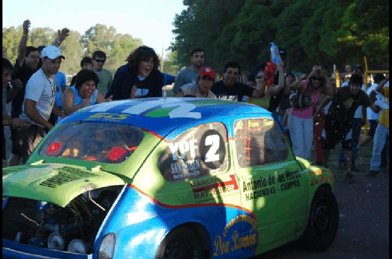 Gianotti entra a boxes ya como campeÃ³n despuÃ©s de aprovechar el abandono de Spinella  Miguelangel 