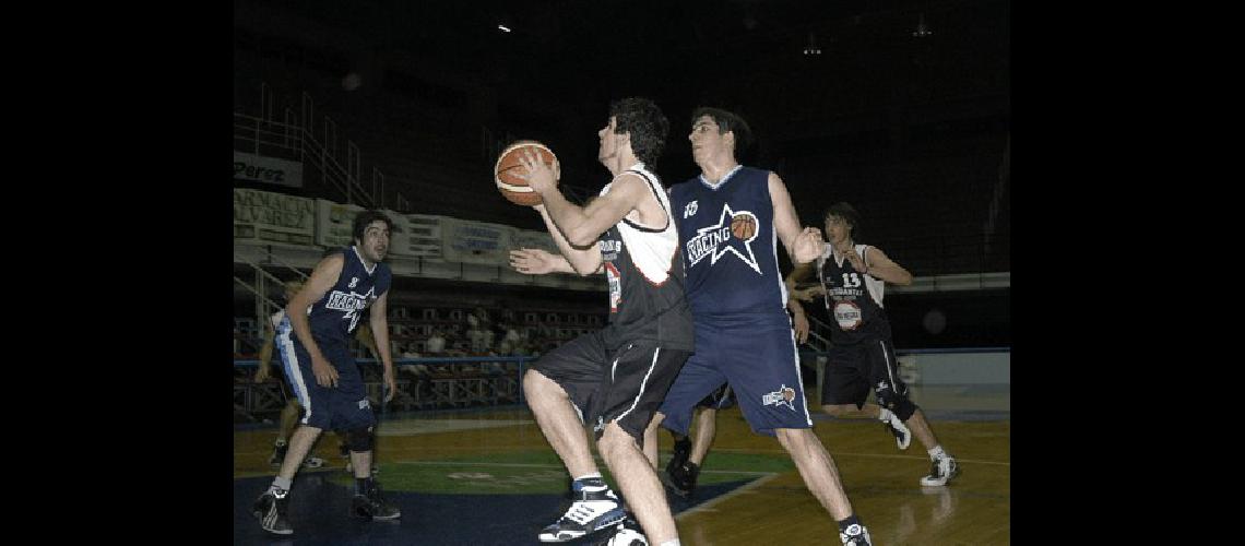 El partido entre Estudiantes - Racing se jugÃ³ el pasado domingo 18 de noviembre Carlos RamÃ­rez 