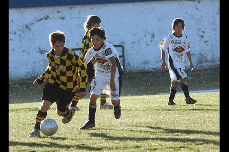 En el paralelo San MartÃ­n comenzÃ³ con una victoria ante Racing Marcelo Kehler 