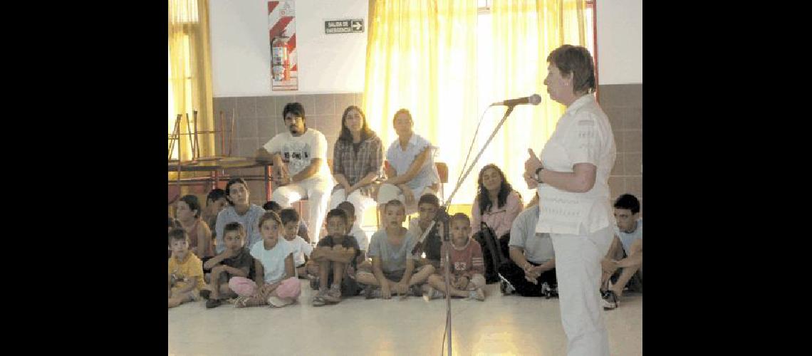 La consejera General de Cultura y EducaciÃ³n Graciela Veneciano presidiÃ³ el acto 