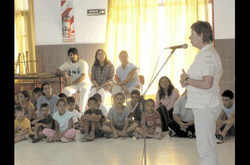 La consejera General de Cultura y EducaciÃ³n Graciela Veneciano presidiÃ³ el acto 