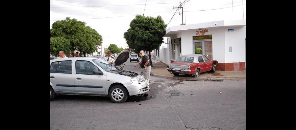 En Roque SÃ�enz PeÃ±a y Lamadrid hubo un choque ayer por la tarde sin heridos Marcelo Kehler 