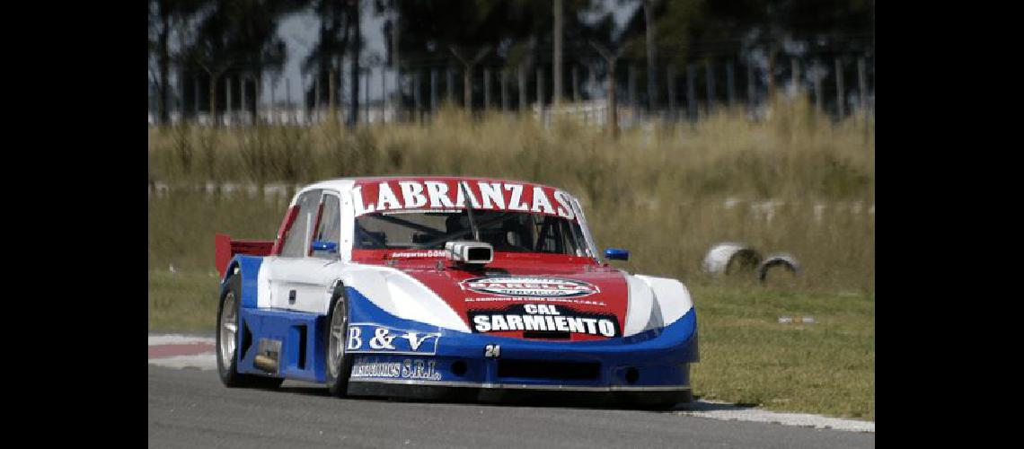 El piloto olavarriense SebastiÃ�n CiprÃ©s anduvo bien ayer en Balcarce y hoy corre la final del TC Pista Archivo 