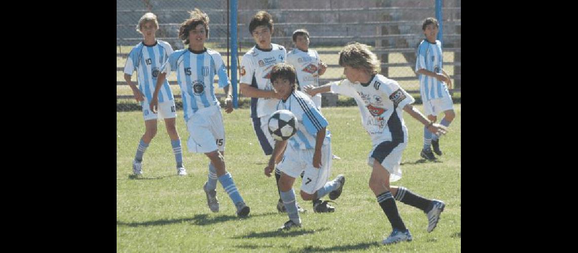 Esta tarde sigue el fÃºtbol menor con los partidos de la 8Âª fecha Archivo 