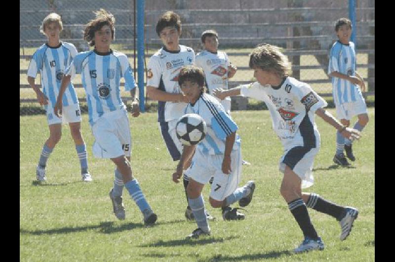 Esta tarde sigue el fÃºtbol menor con los partidos de la 8Âª fecha Archivo 