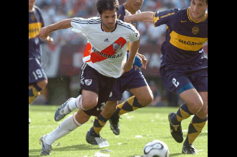 MatÃ­as Abelairas jugarÃ otro clÃsico con la camiseta millonaria Oficialmente aÃºn no conoce la derrota ante el tradicional rival  Archivo 