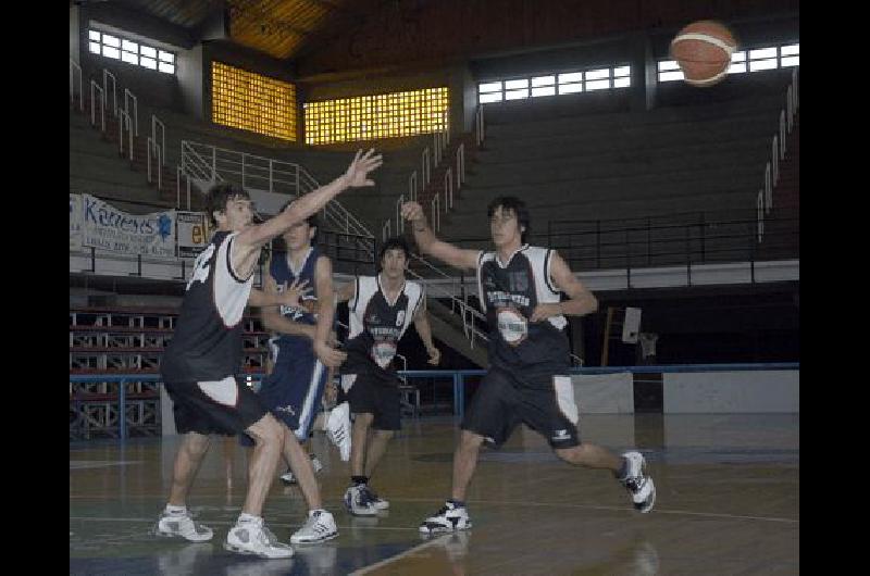 En la disputa del clÃsico de la ciudad Estudiantes ganÃ³ en 3 de las 4 categorÃ­as el pasado domingo Carlos RamÃ­rez 