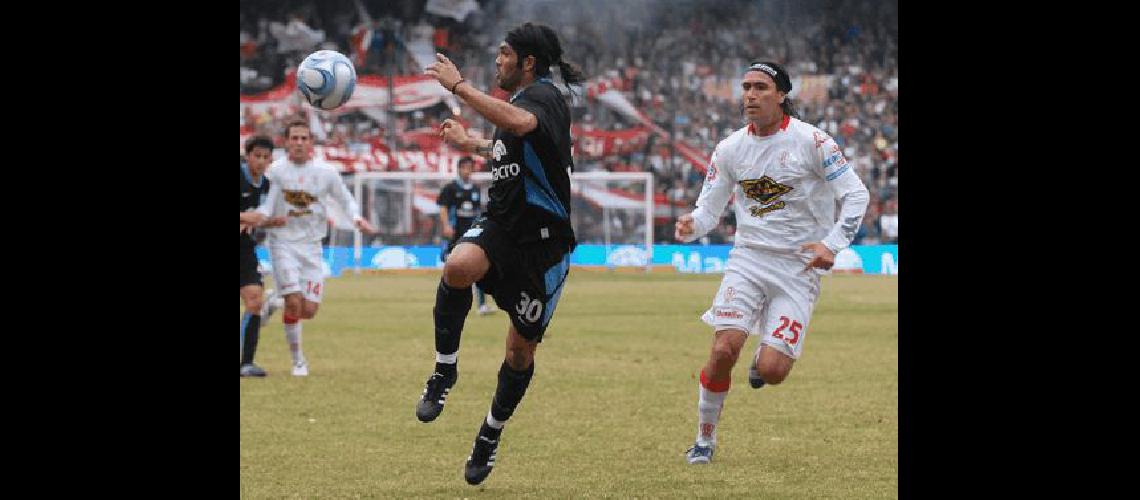 Racing derrotÃ³ en la pasada fecha a HuracÃn en Avellaneda Archivo 