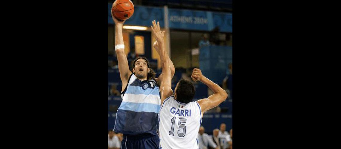 Luis Scola tuvo un aÃ±o estupendo en la NBA y es uno de los lÃ­deres en la selecciÃ³n olÃ­mpica argentina Archivo 