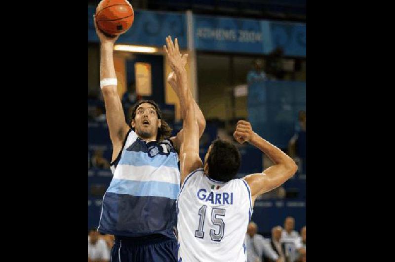 Luis Scola tuvo un aÃ±o estupendo en la NBA y es uno de los lÃ­deres en la selecciÃ³n olÃ­mpica argentina Archivo 