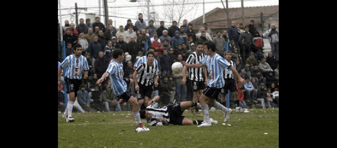 Con la participaciÃ³n de 32 equipos se inicia hoy el torneo IntegraciÃ³n de primera divisiÃ³n Archivo 