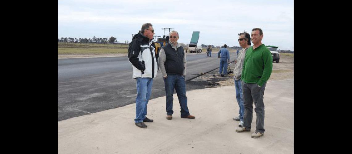 CÃ©sar Benigni y Luis MarÃ­a CajÃ©n recibieron la visita de Roberto Argento y Eduardo Ramos El TC ya estÃ instalado en OlavarrÃ­a Miguelangel 