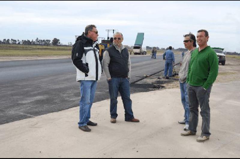 CÃ©sar Benigni y Luis MarÃ­a CajÃ©n recibieron la visita de Roberto Argento y Eduardo Ramos El TC ya estÃ instalado en OlavarrÃ­a Miguelangel 