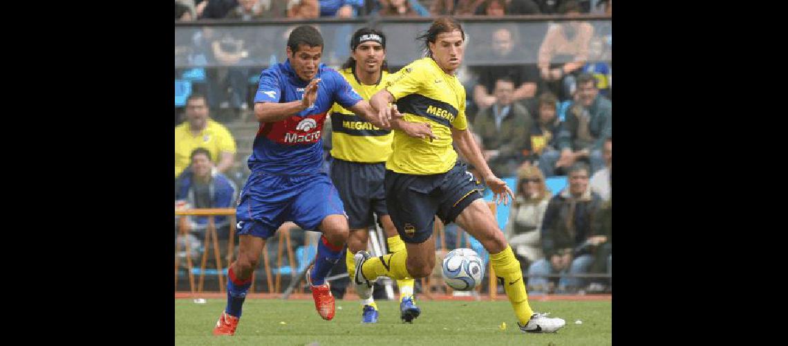 Tigre le dio un duro golpe a Boca en La Bombonera y lo alejÃ³ de la punta en el torneo Apertura DyN 