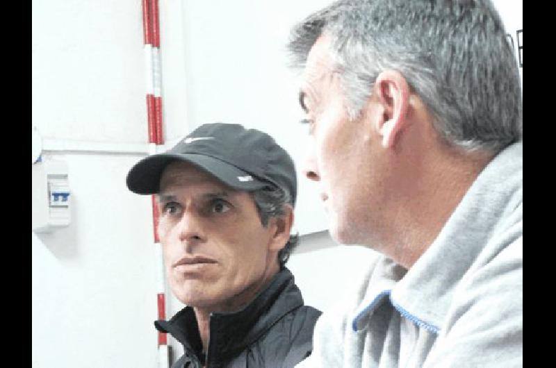 Angel RodrÃ­guez y el profesor Pablo Huici adelantaron detalles de la 19Âª MaratÃ³n local 