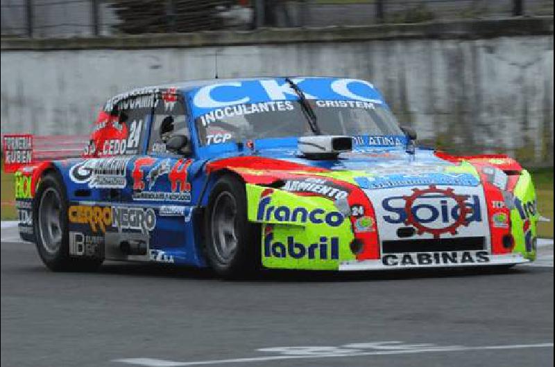 SebastiÃ�n CiprÃ©s con el Ford de Carlos Sava Ayer hizo el 1 en el GÃ�lvez ACTC 