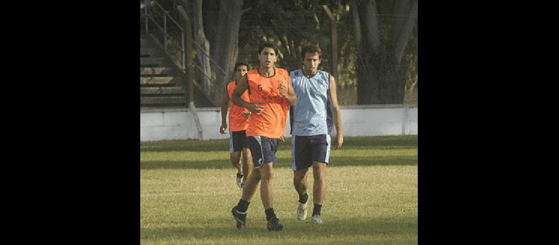 El defensor Nahuel Guerrero fue la Ãºltima incorporaciÃ³n concretada por Ferro Carril Sud para afrontar su participaciÃ³n en el Torneo del Interior Archivo 