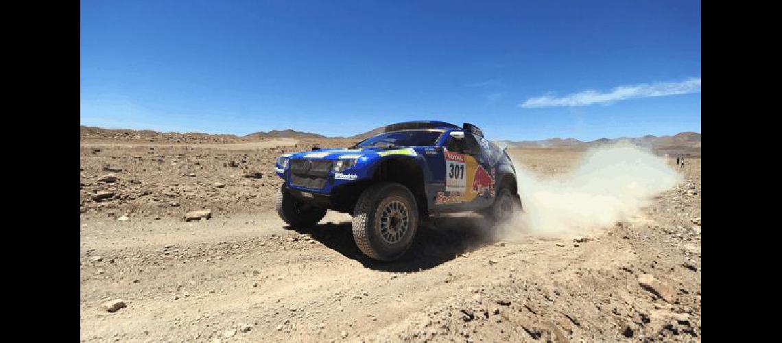 El espaÃ±ol Carlos Sainz lidera el Dakar en autos tras diez etapas finalizadas AFP 