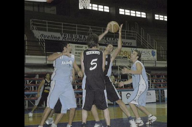 Tras un primer tiempo muy parejo los linqueÃ±os hicieron la diferencia en el tercer cuarto Cartlos RamÃ­rez 