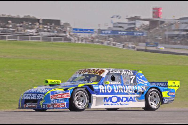 En el AutÃ³dromo de la Ciudad de Buenos Aires Aventin ganÃ³ dos carreras en 2003 y mismo nÃºmero en 2006 