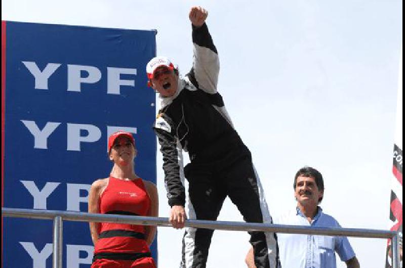 Todo llega en la vida y Mauro Giallombardo ya ganÃ³ en el TC Pista Prensa ACTC 