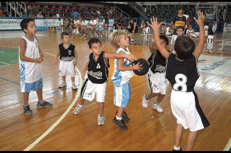 Los chicos arrancarÃn la actividad de divisiones formativas de 2009 el prÃ³ximo sÃbado Claudio MartÃ­nez 