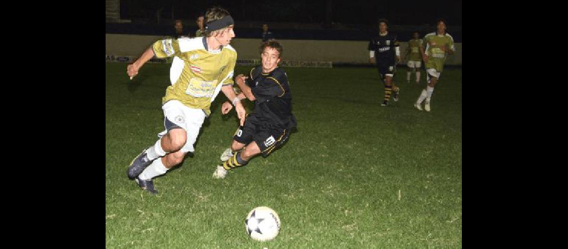 Racing le ganÃ³ con comodidad a El Provincial y sigue arriba en el torneo Claudio MartÃ­nez 