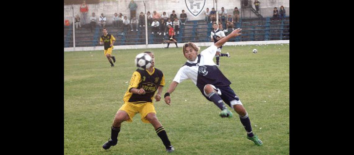 Diego CaÃ±ete fue el mejor jugador de la tarde en la victoria de El FortÃ­n sobre San MartÃ­n por 2 a 1 Marcelo Kehler 