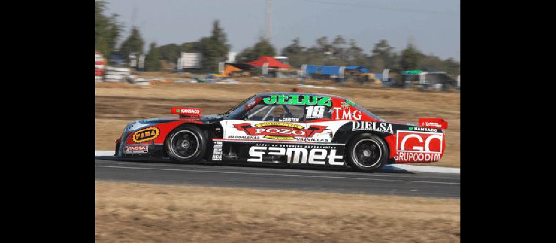 Norberto Fontana llega como ganador de la cuarta carrera en RÃ­o Cuarto TÃ©lam 