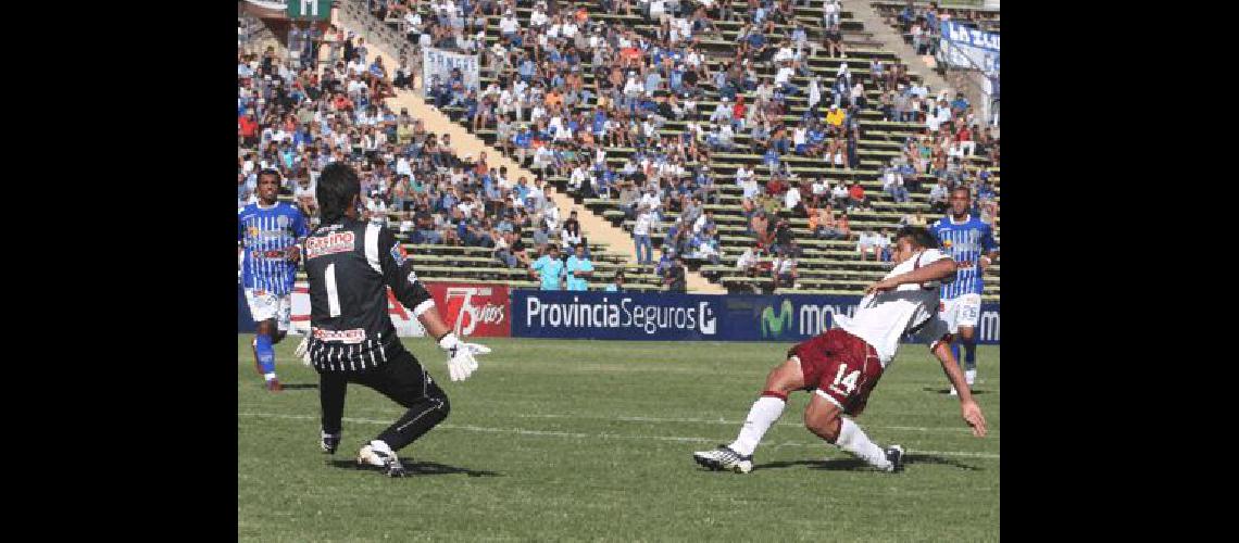 LanÃºs viene de ganarle en Mendoza a Godoy Cruz AFP 