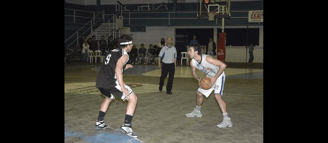 Racing y Estudiantes volverÃn a estar frente a frente este viernes en el gimnasio albo Archivo 