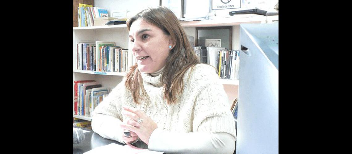 Viviana LÃ³pez directora de Cultura 