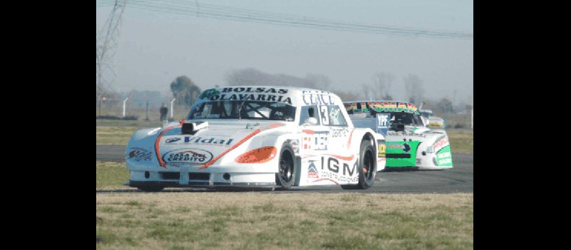 AgustÃ­n Herrera festejÃ³ su cuarta victoria en La Plata y se fortalece en la punta del campeonato Foto Gentileza Javier Vijarra 