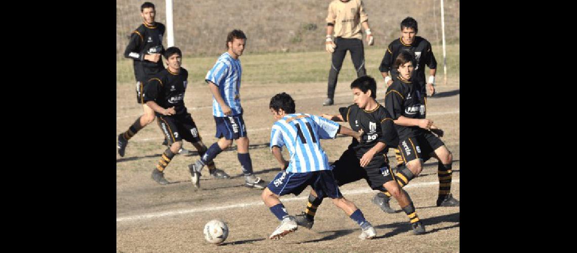 Ferro C Sud tuvo muchas situaciones pero El Provincial se llevÃ³ los tres puntos Marcelo Kehler 