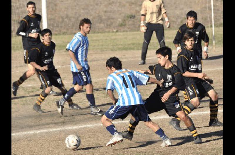 Ferro C Sud tuvo muchas situaciones pero El Provincial se llevÃ³ los tres puntos Marcelo Kehler 