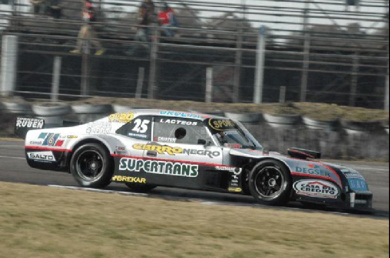 SebastiÃ�n CiprÃ©s con la Chevy del DC Performance estÃ� 25Âº y hoy desea mejorar para esperar la serie Foto gentileza Javier Vijarra 