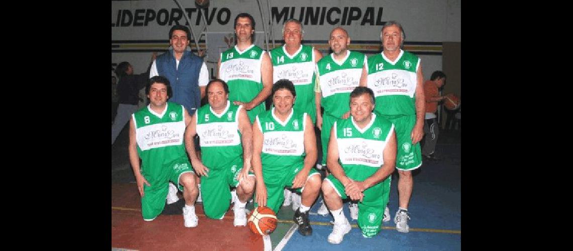 Los ex jugadores albiverdes ganaron ajustadamente por 29 a 26 Infogl 