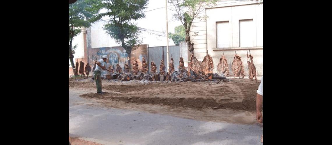 Los lamatritenses disfrutarÃ�n de un buen asado Archivo 