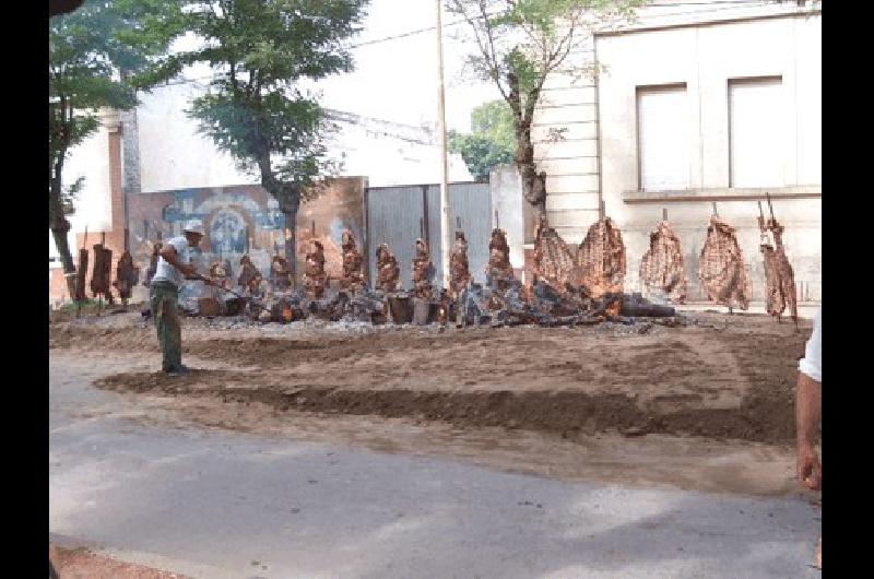 Los lamatritenses disfrutarÃ�n de un buen asado Archivo 