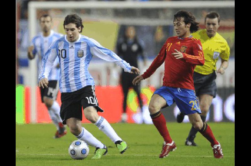 Lionel Messi de penal anotÃ³ el gol de la Argentina AFP 