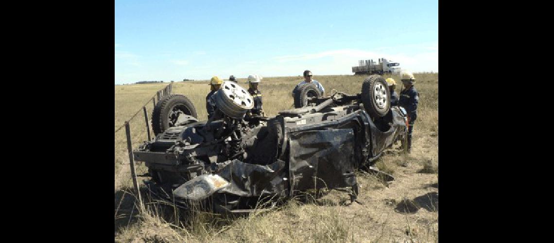 La camioneta muestra la magnitud del impacto que dejÃ³ una mujer fallecida Agencia 